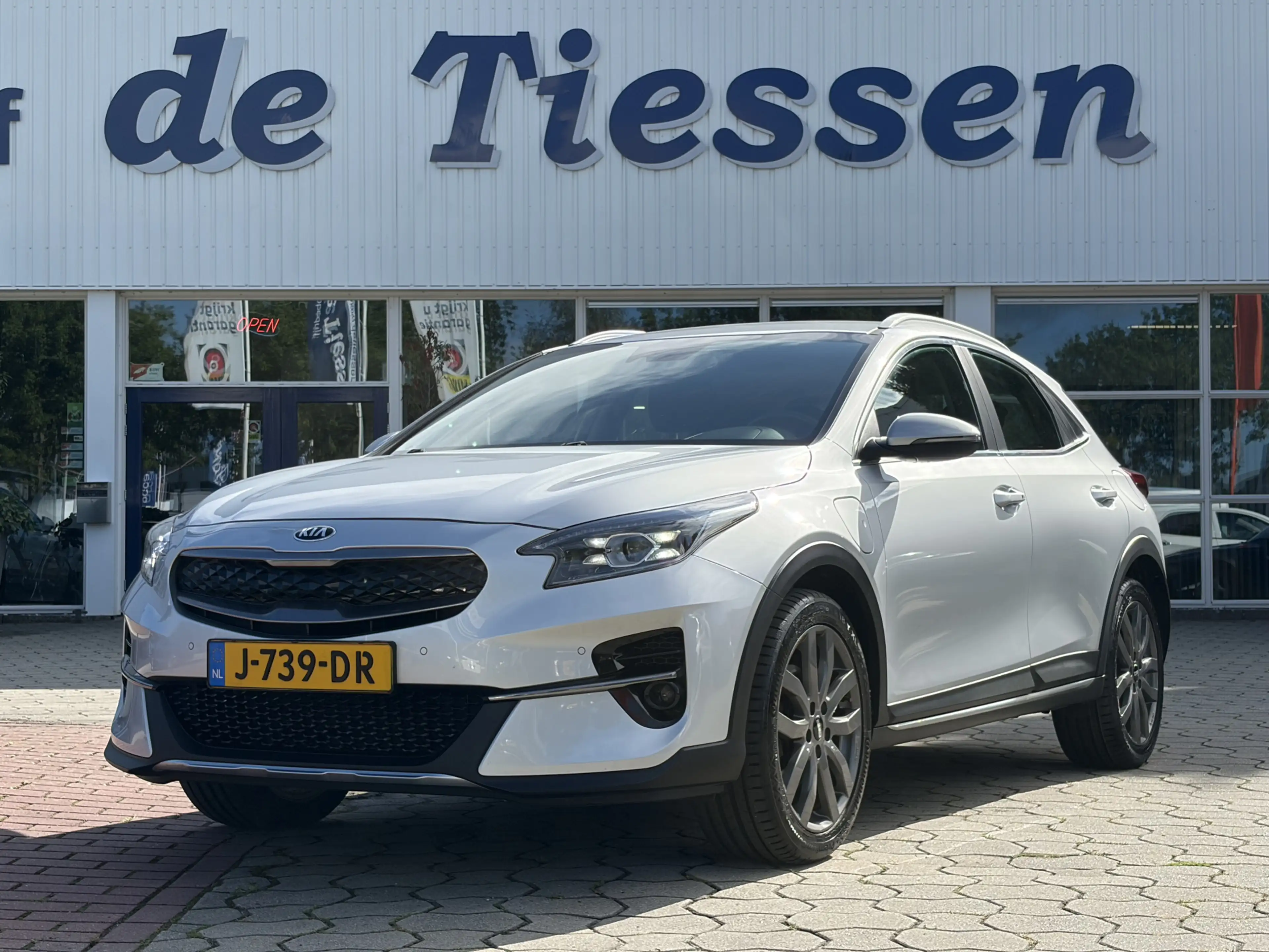 Kia XCeed 1.6 GDi PHEV DynamicLine | Camera | Carplay | Navi — photo 2