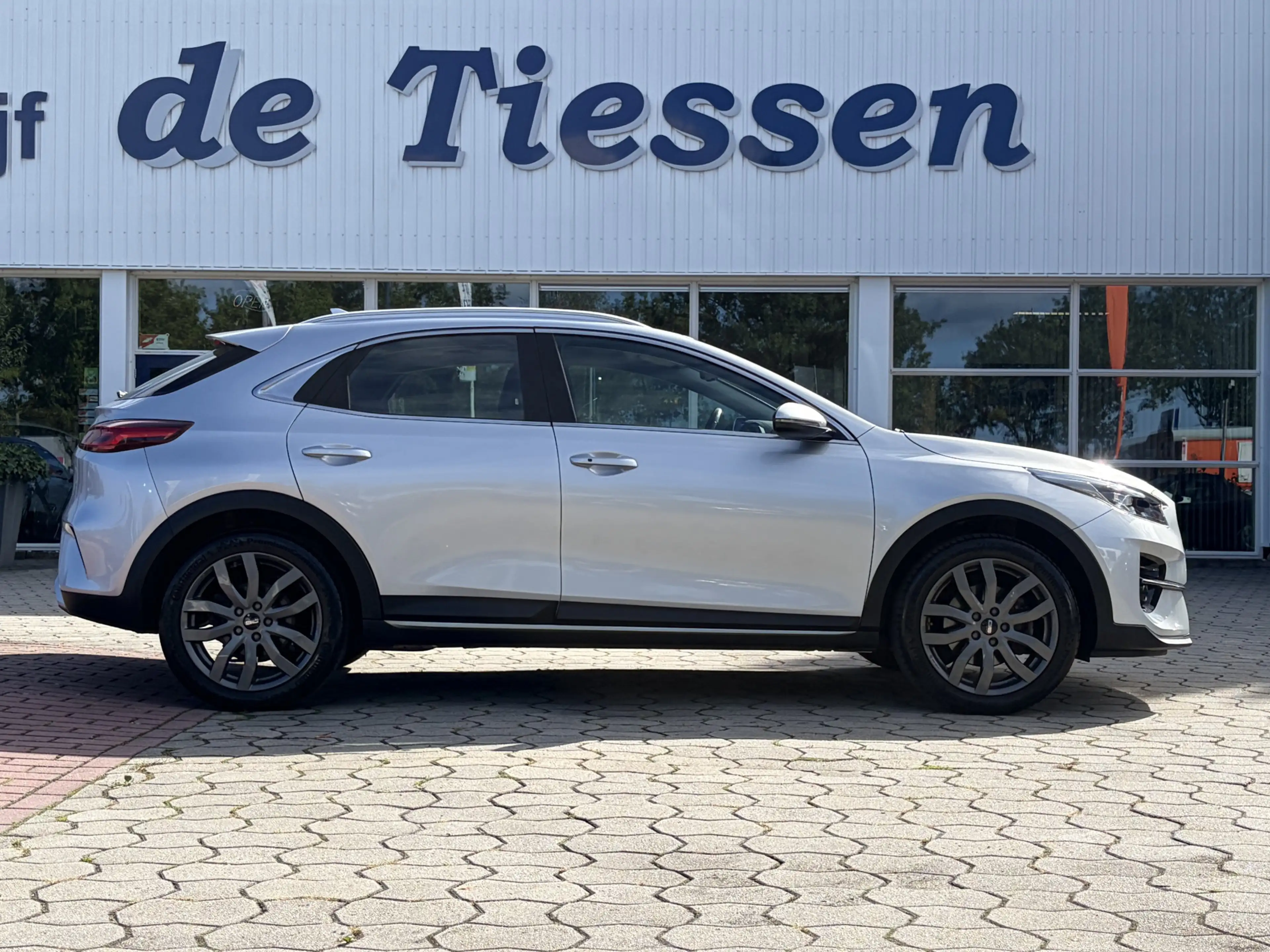 Kia XCeed 1.6 GDi PHEV DynamicLine | Camera | Carplay | Navi — photo 5