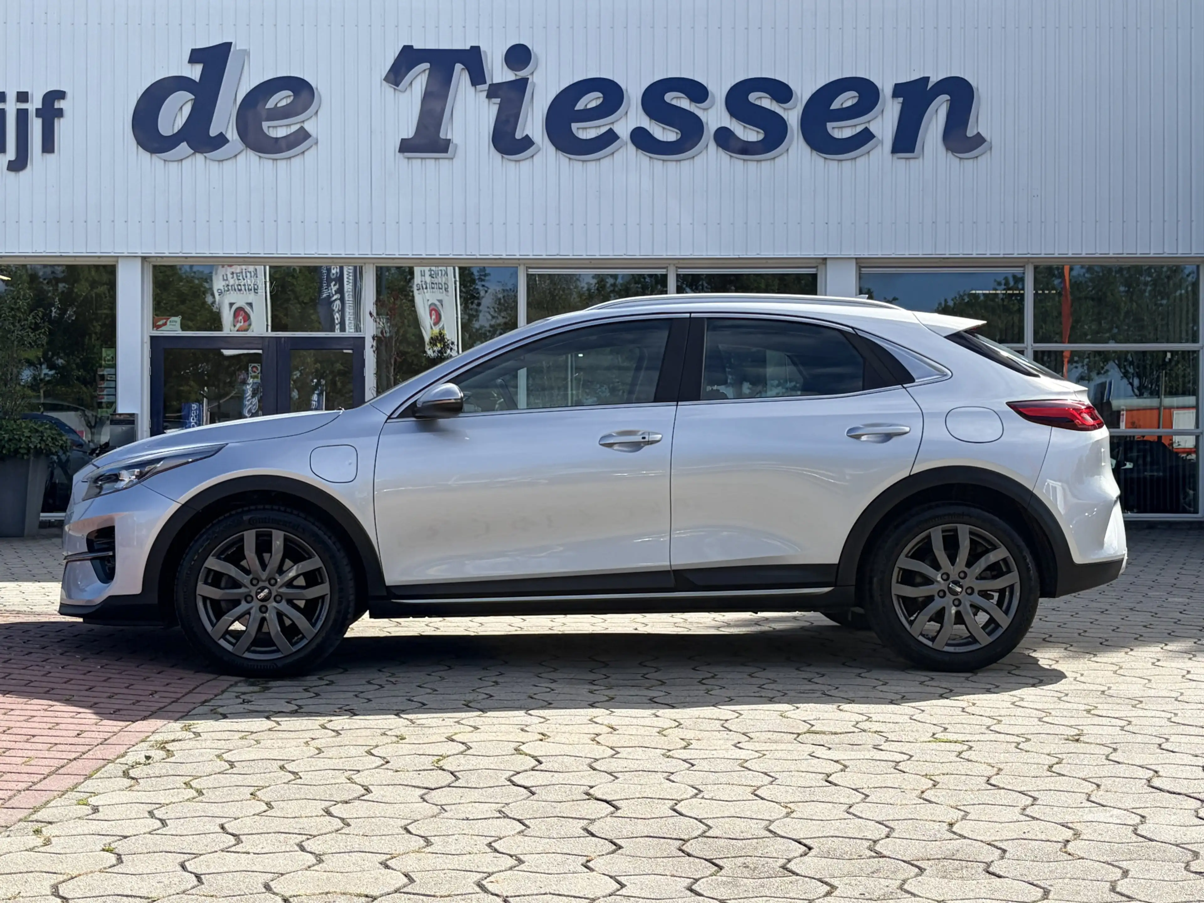 Kia XCeed 1.6 GDi PHEV DynamicLine | Camera | Carplay | Navi — photo 3