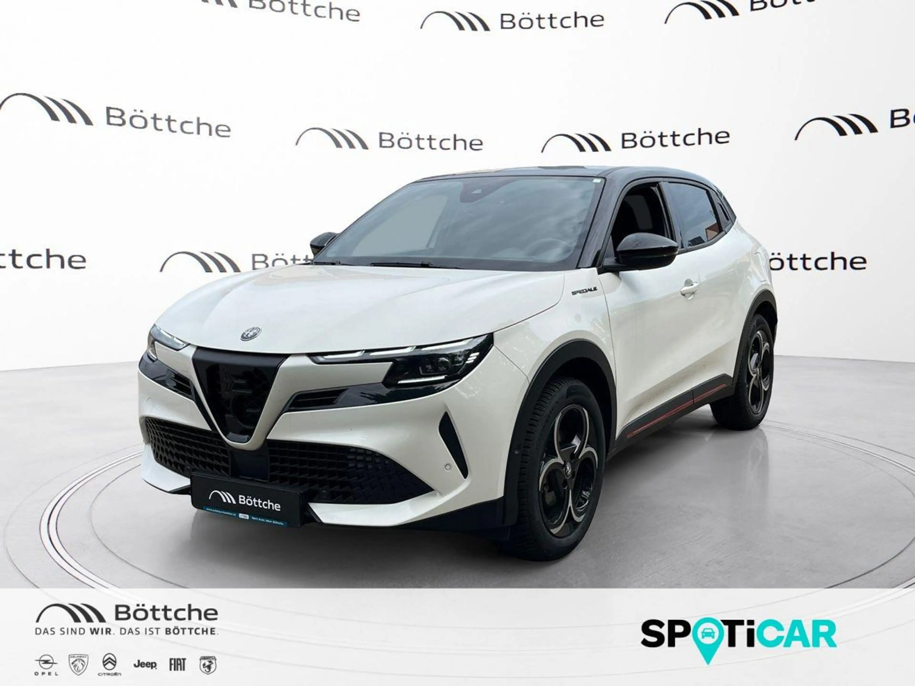 Alfa Romeo Junior Ibrida 1.2 VGT 48V-Hybrid 100 kW Speciale