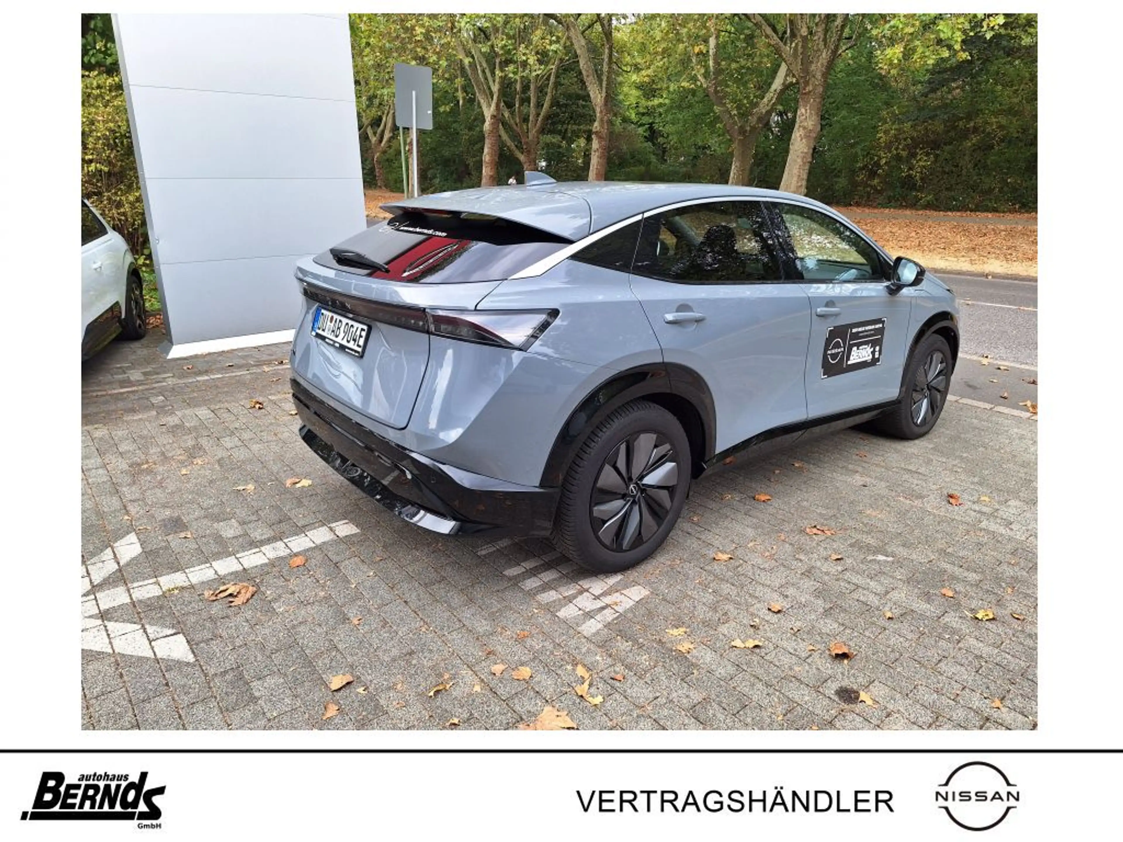 Nissan Ariya 63 kWh PANORAMA-SD. Beh SITZE + LENKRAD + WSS PDC — photo 5