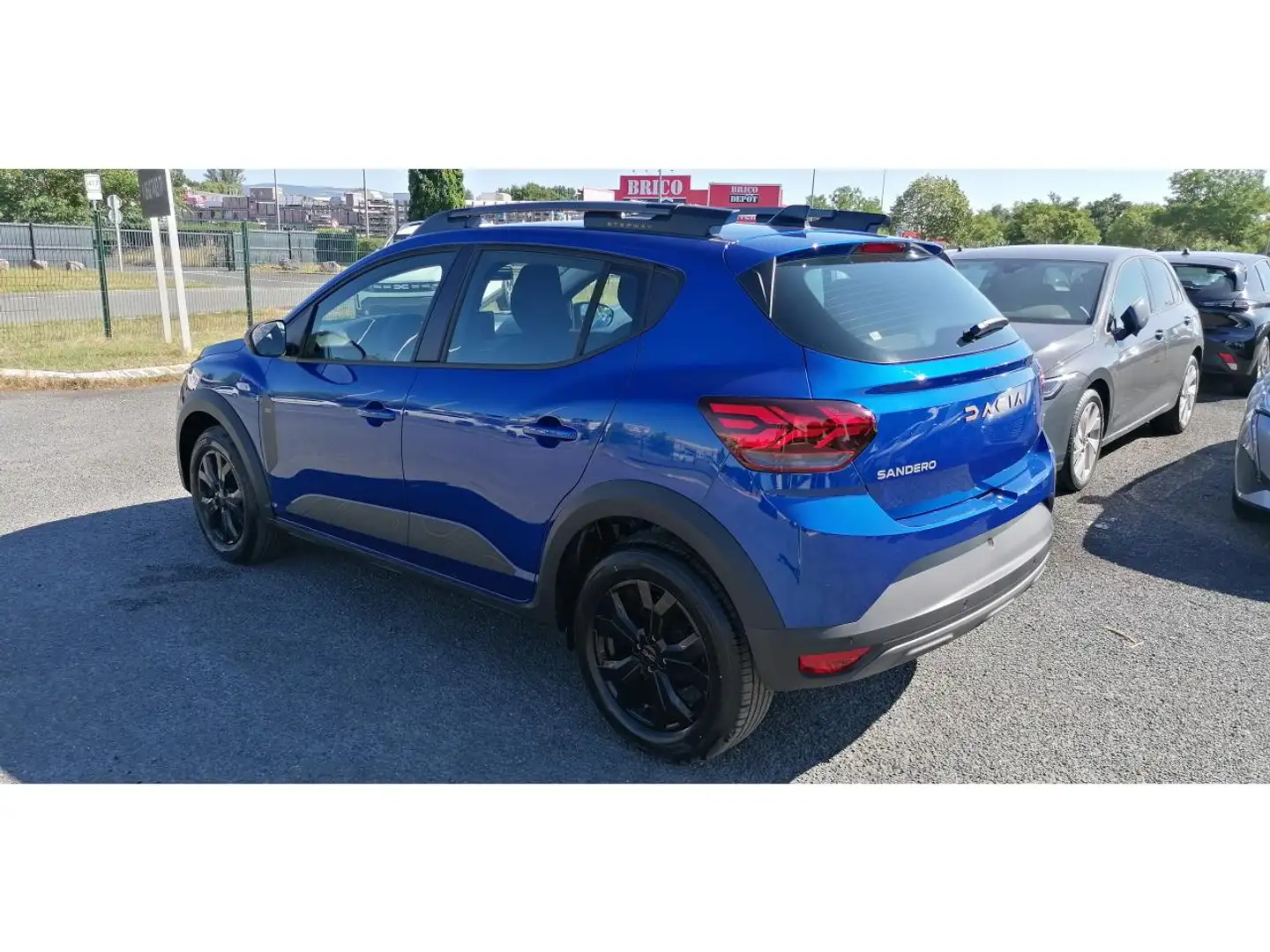 Dacia Sandero 1.0 ECO-G 100 Stepway Extême +PACK NAVIGATION Bleu - 2