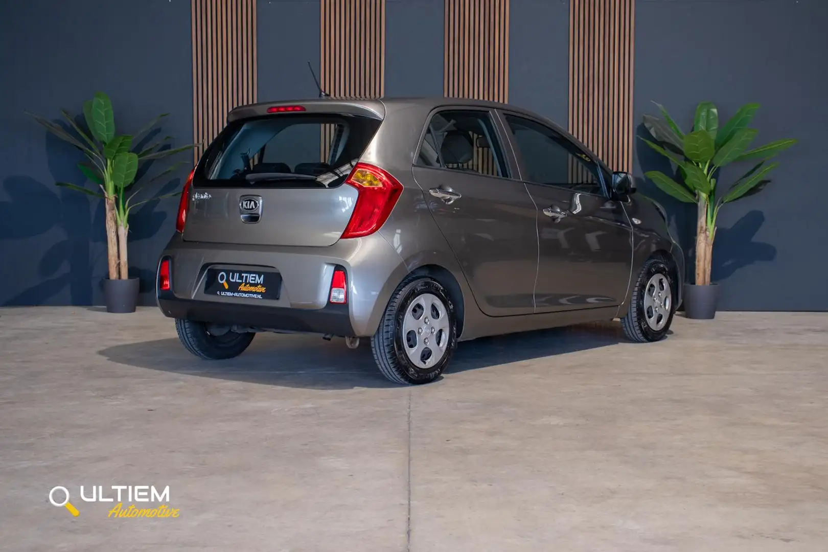 Kia Picanto 1.0 CVVT ComfortLine 2015 | BLUETOOTH*AIRCO Grau - 2