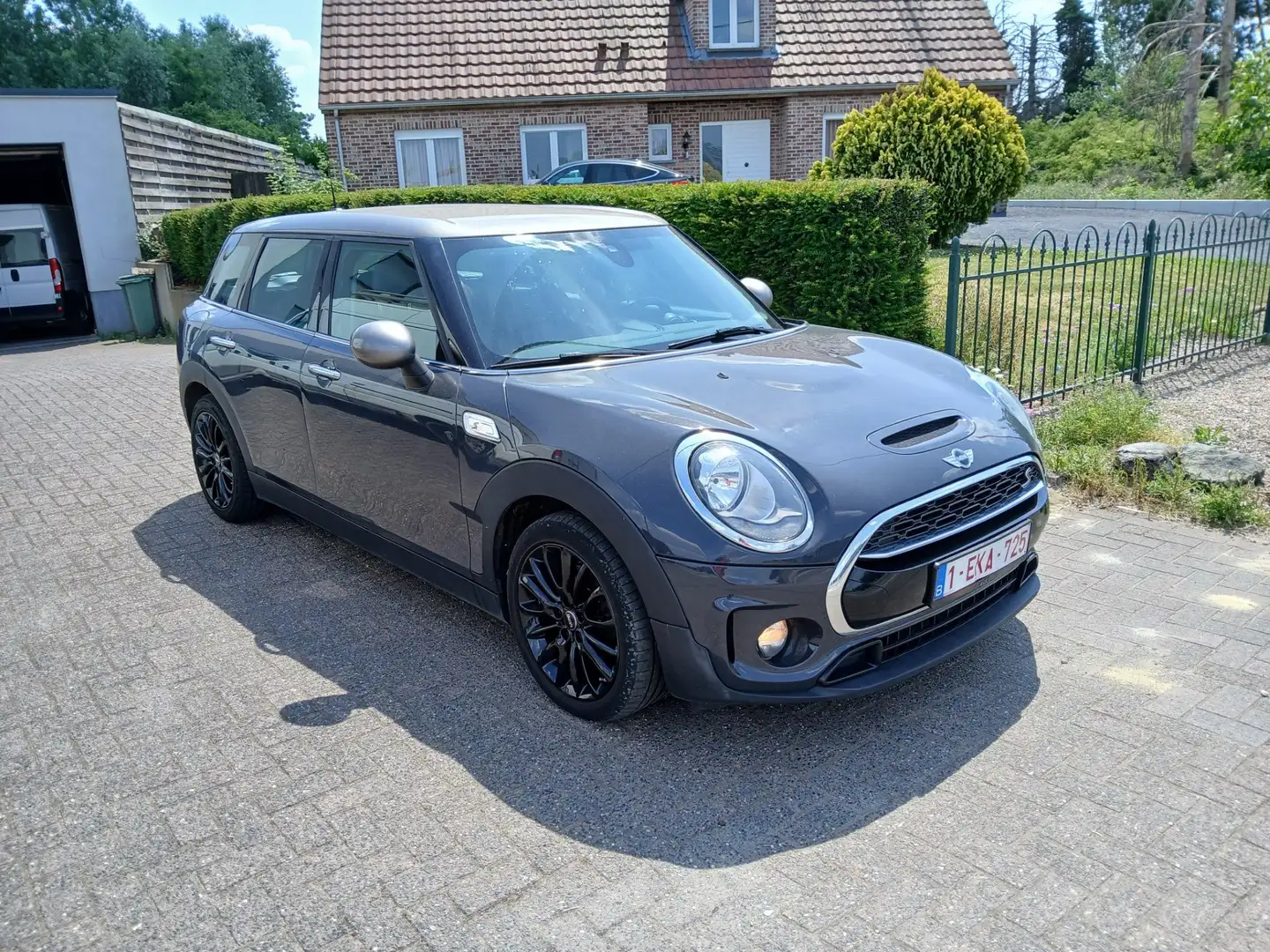 MINI Cooper SD Clubman 2.0 diesel SD in zeer goede staat Gris - 2