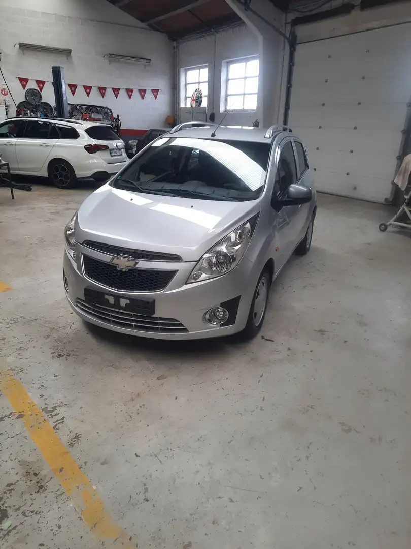 Chevrolet Spark 1.0 LS - 1