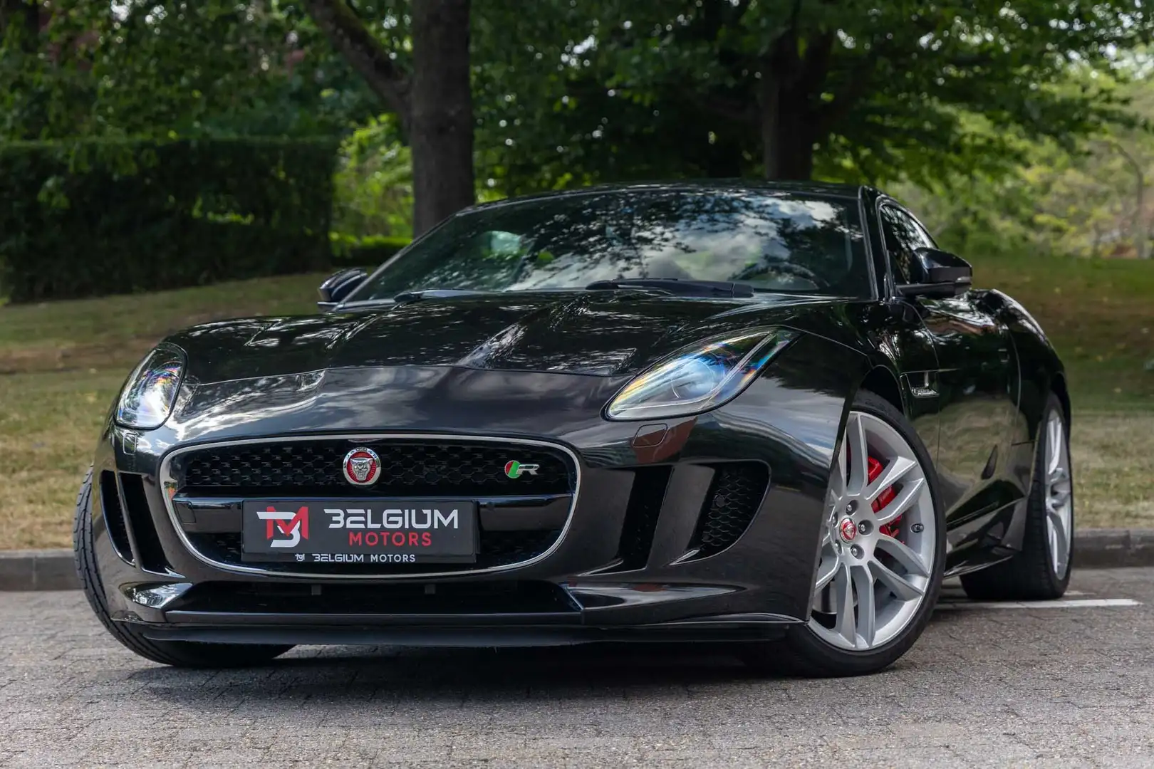 Jaguar F-Type R - 5.0 V8 - Pano - Camera - Memory Seats Zwart - 1