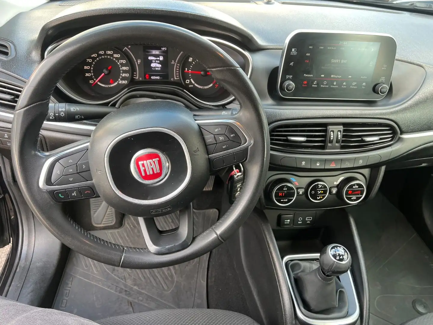 Fiat Tipo 1.6 diesel *2018* Schwarz - 2