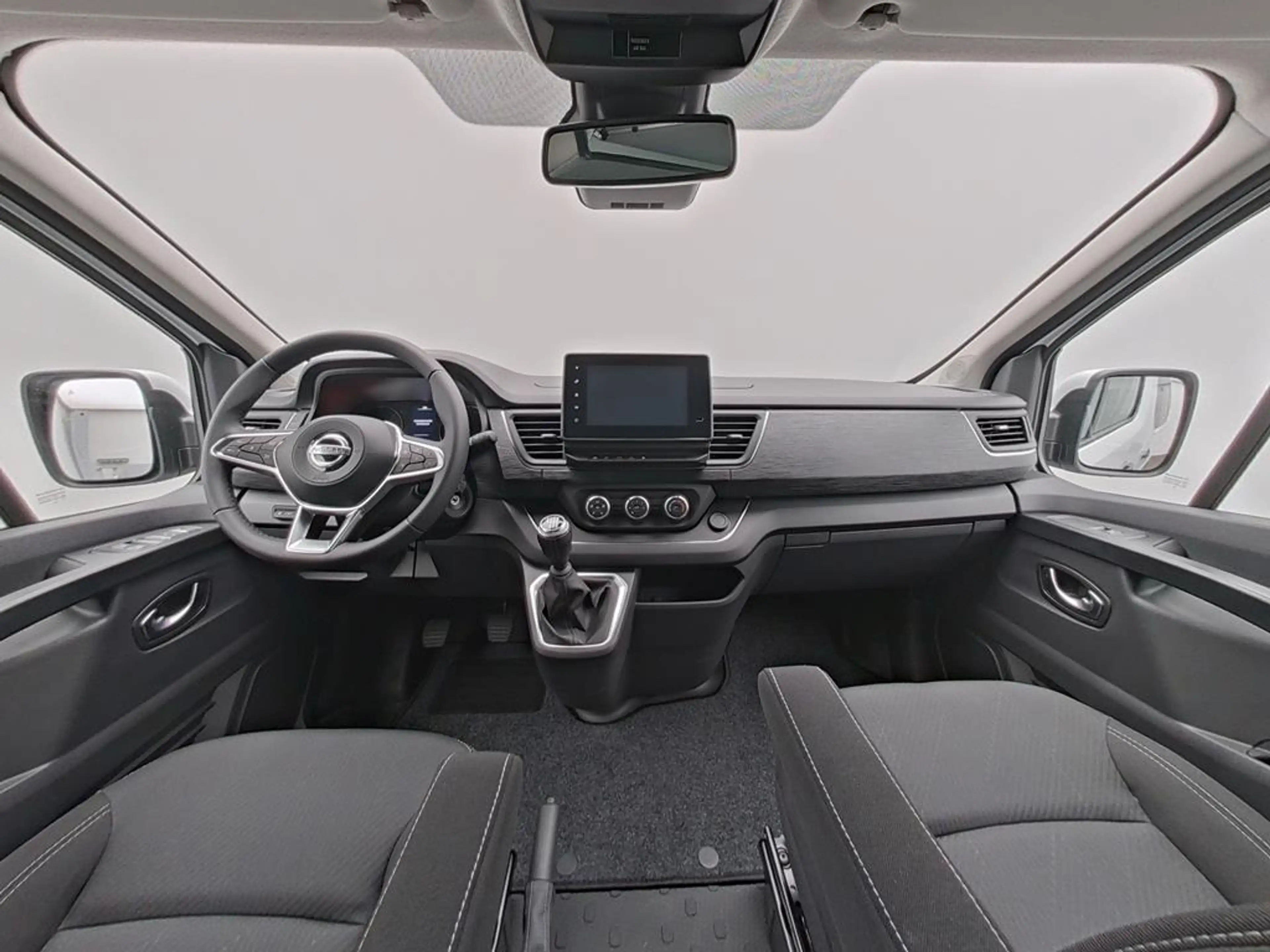 Nissan Primastar Office-Camper L1H1 (Acitva-Umbau) — photo 12