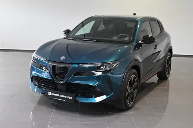 Alfa Romeo Elettrica Speciale Sport 54kWh Navi 18