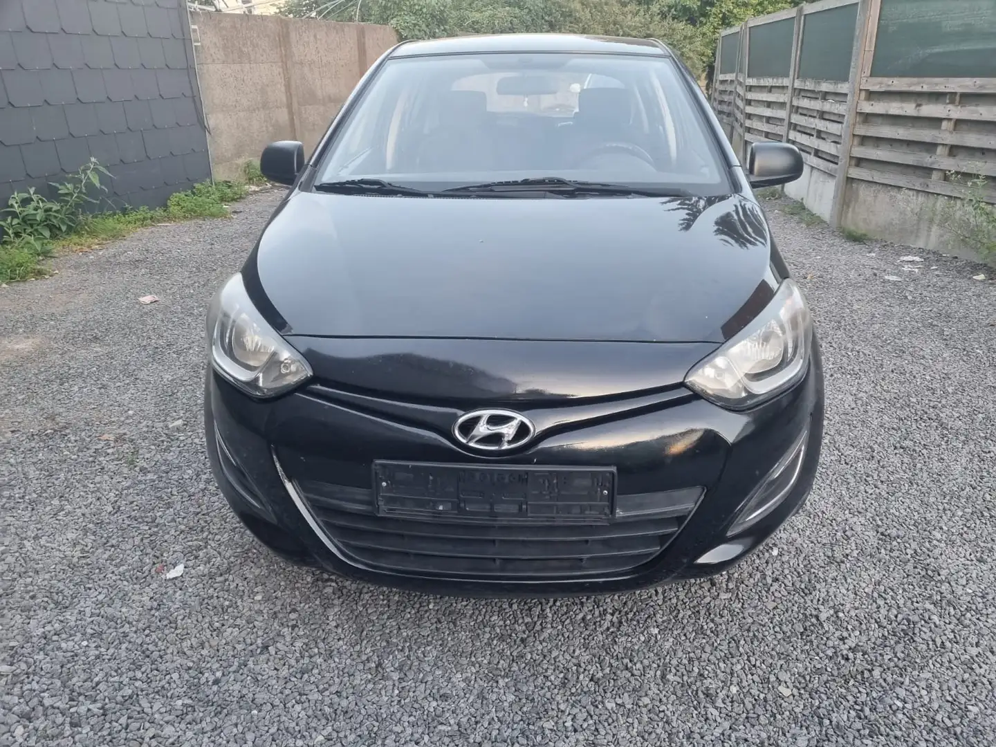 Hyundai i20 1.2i Lounge 1er propriétaire Noir - 2
