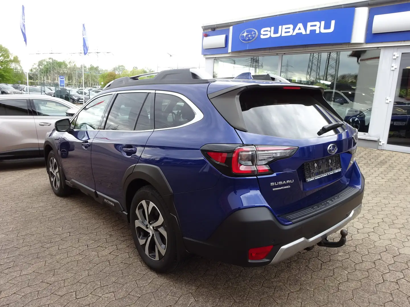 Subaru OUTBACK Outback 2.5i Lineartronic Platinum Standh. Blau - 2