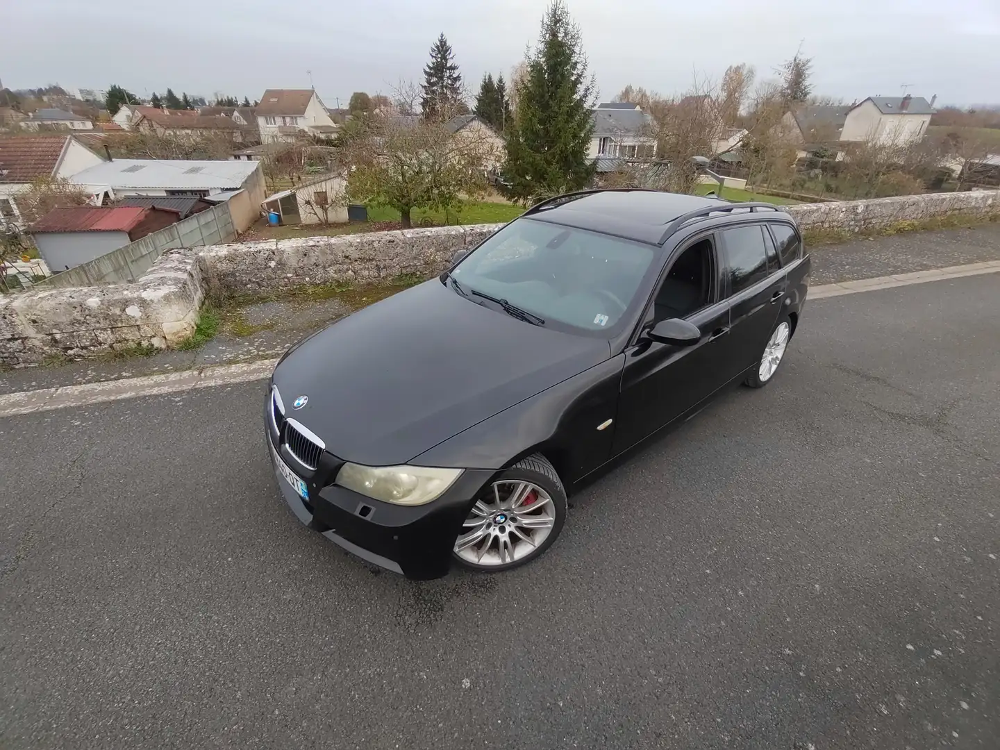 BMW 330 Touring 330d 231ch Sport A - 1