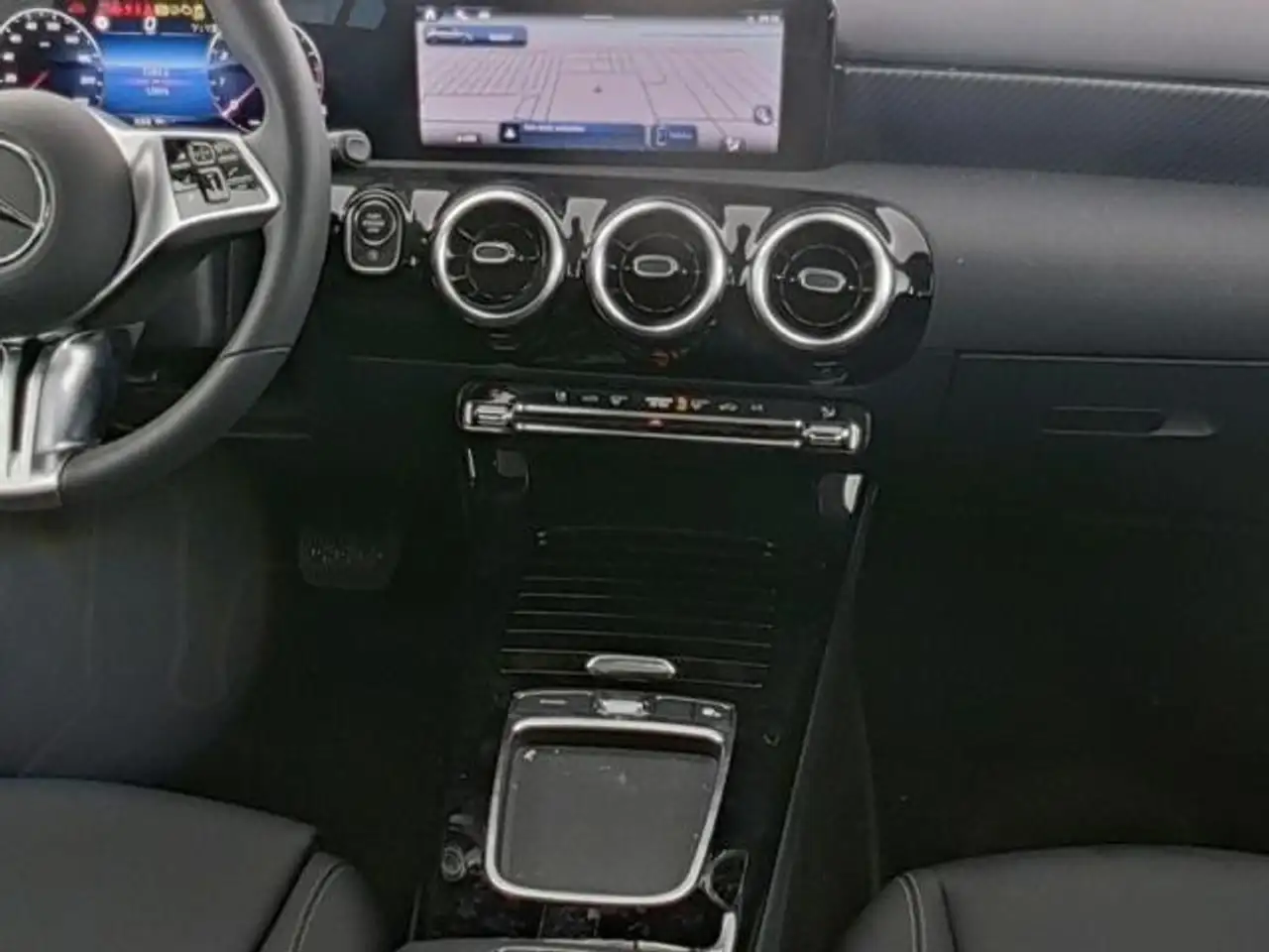 Mercedes-Benz A-Class Automatic Sport Plus MILD HYBRID, миниатюра 4