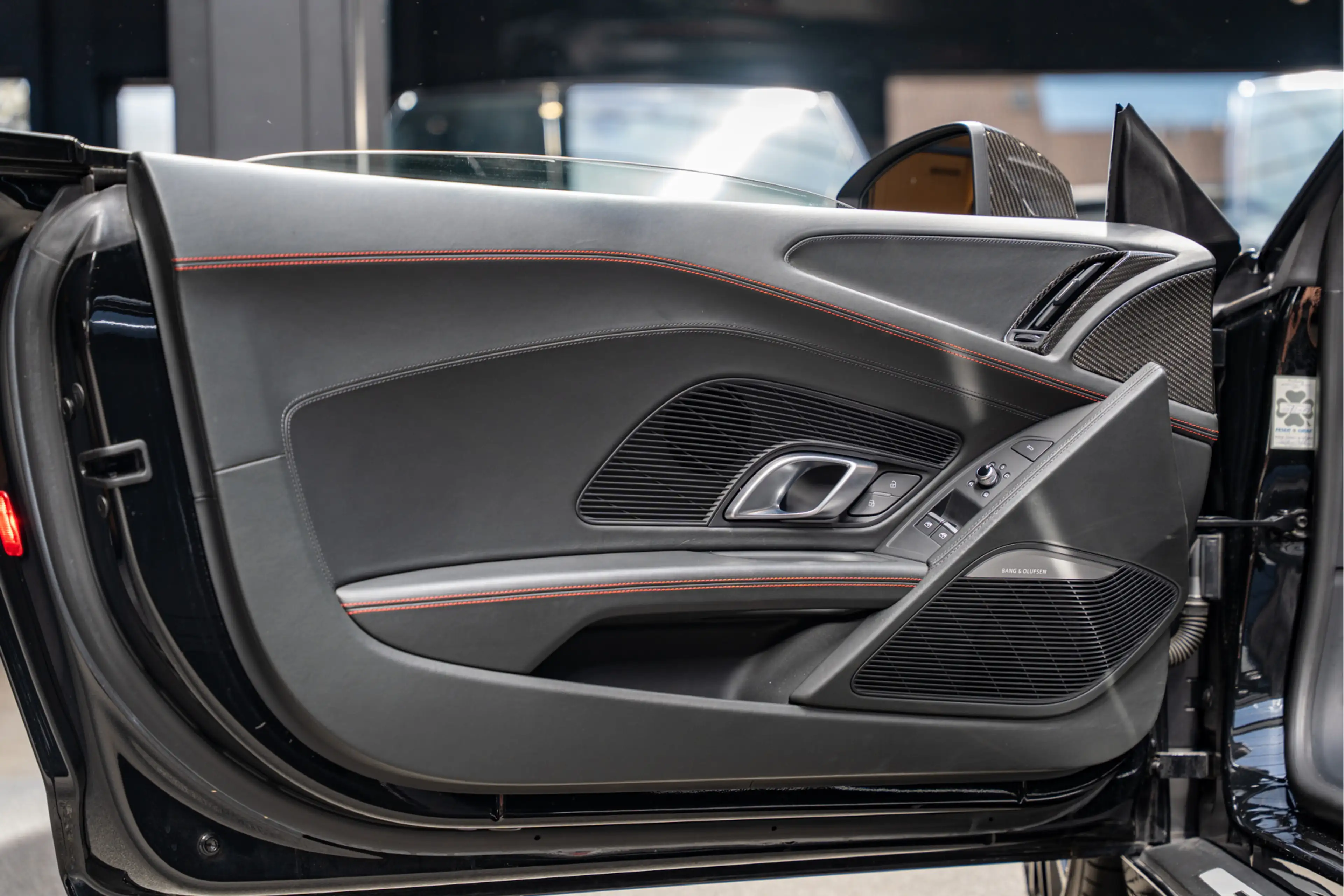 Audi R8 Spyder V10 Carbonpakket Keramisch 5.2 FSI quattro — photo 39