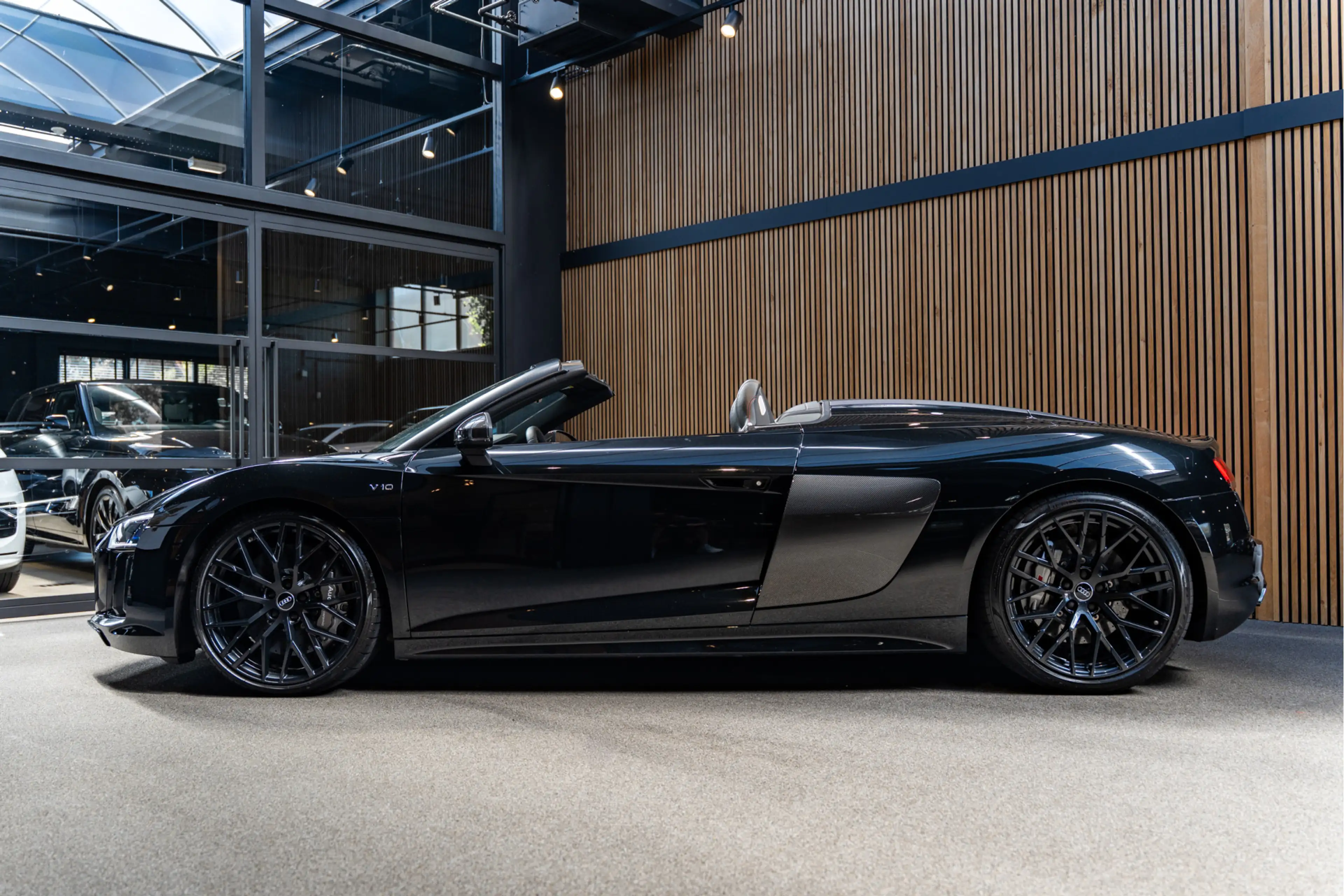 Audi R8 Spyder V10 Carbonpakket Keramisch 5.2 FSI quattro — photo 2