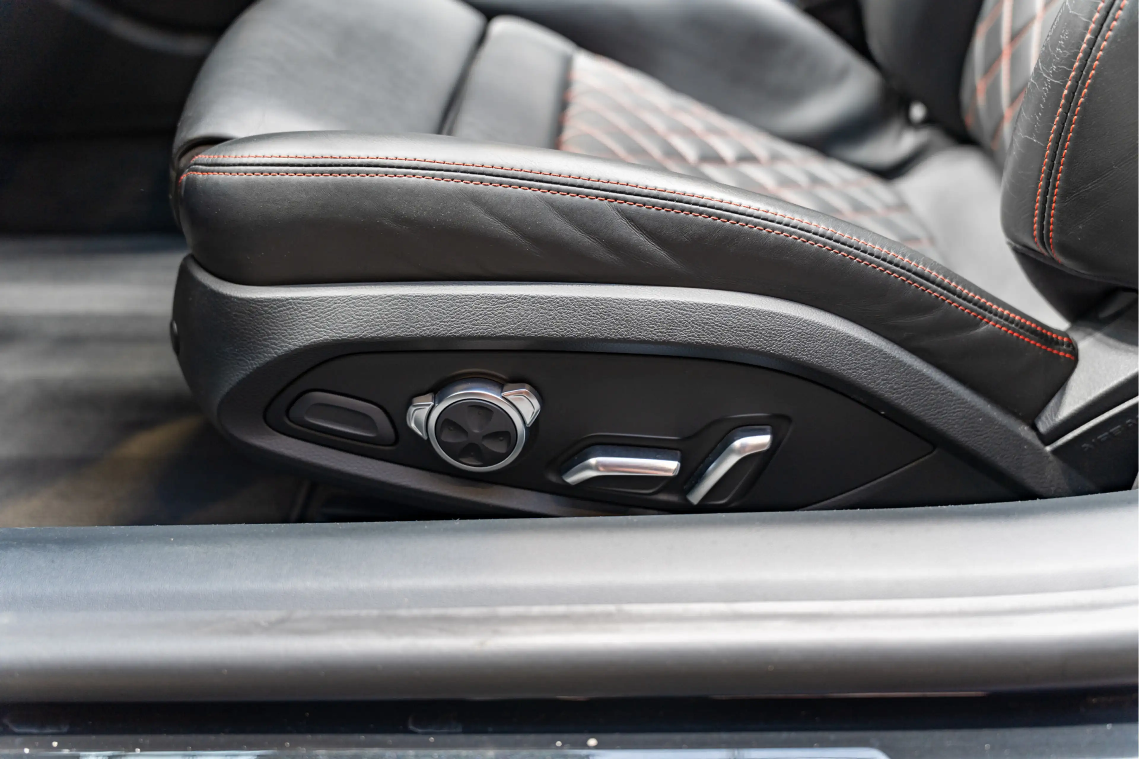 Audi R8 Spyder V10 Carbonpakket Keramisch 5.2 FSI quattro — photo 28
