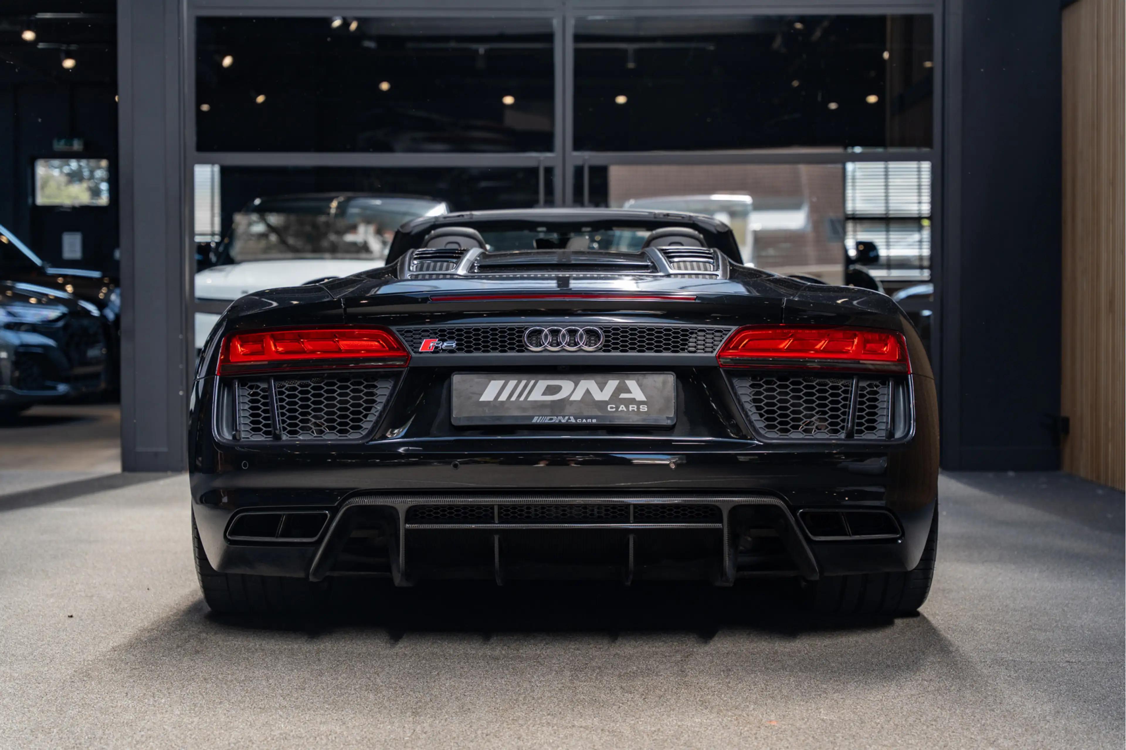 Audi R8 Spyder V10 Carbonpakket Keramisch 5.2 FSI quattro — photo 3