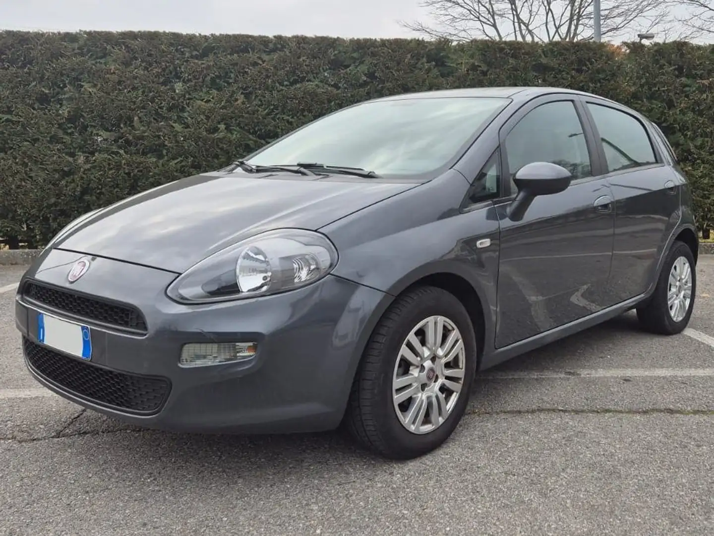 Fiat Punto Punto 5p 1.4 m-air 16v Sport s '12 EURO 5 B Gris - 1