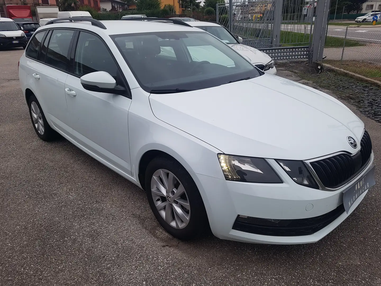 Skoda Octavia Wagon 1.6 tdi Executive 115cv dsg EURO6D-TEMP Bianco - 1