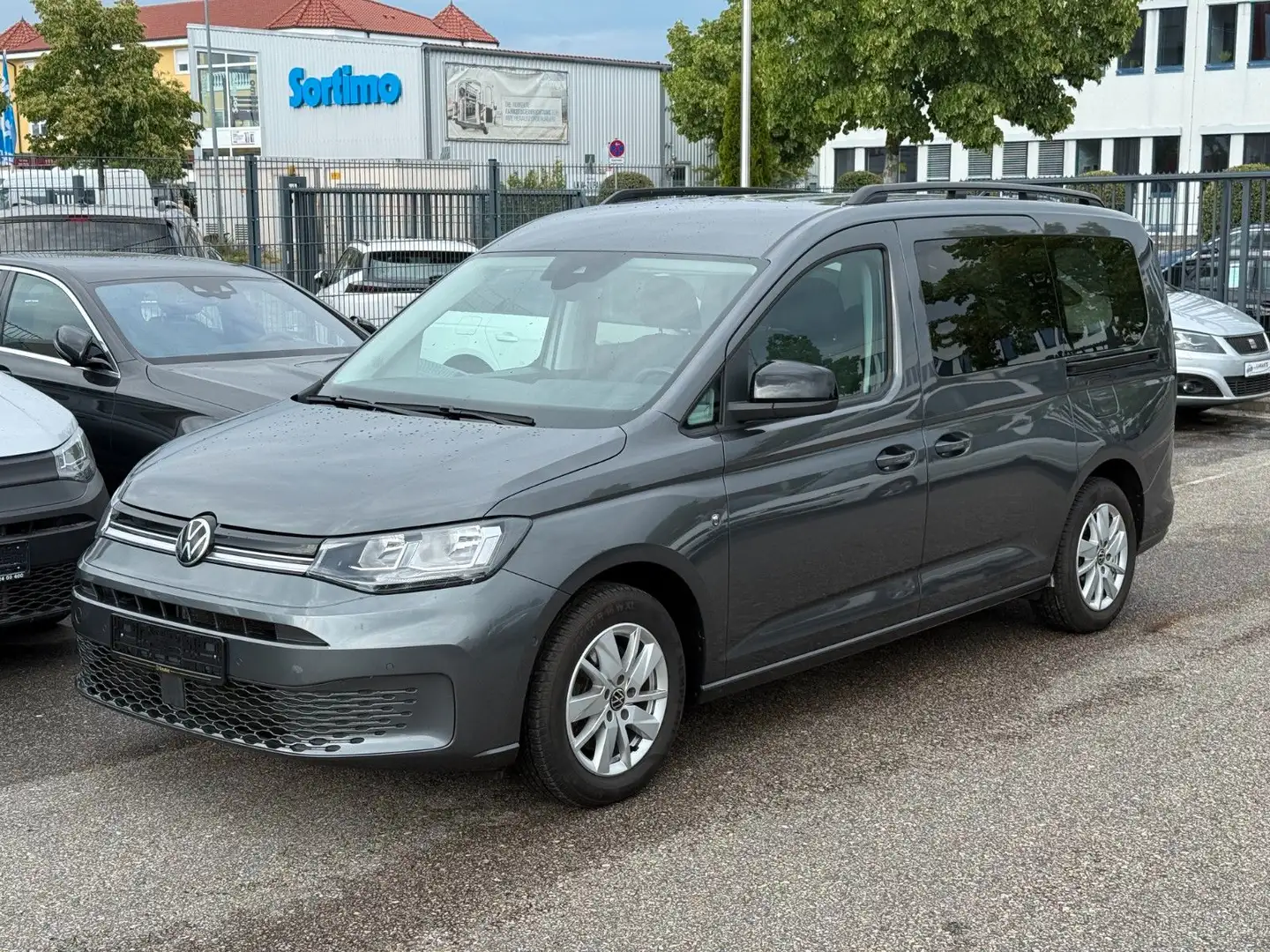 Volkswagen Caddy Maxi Life 2,0 TDI DSG*5-SITZE*DAB*NAVI DVD Gri - 2