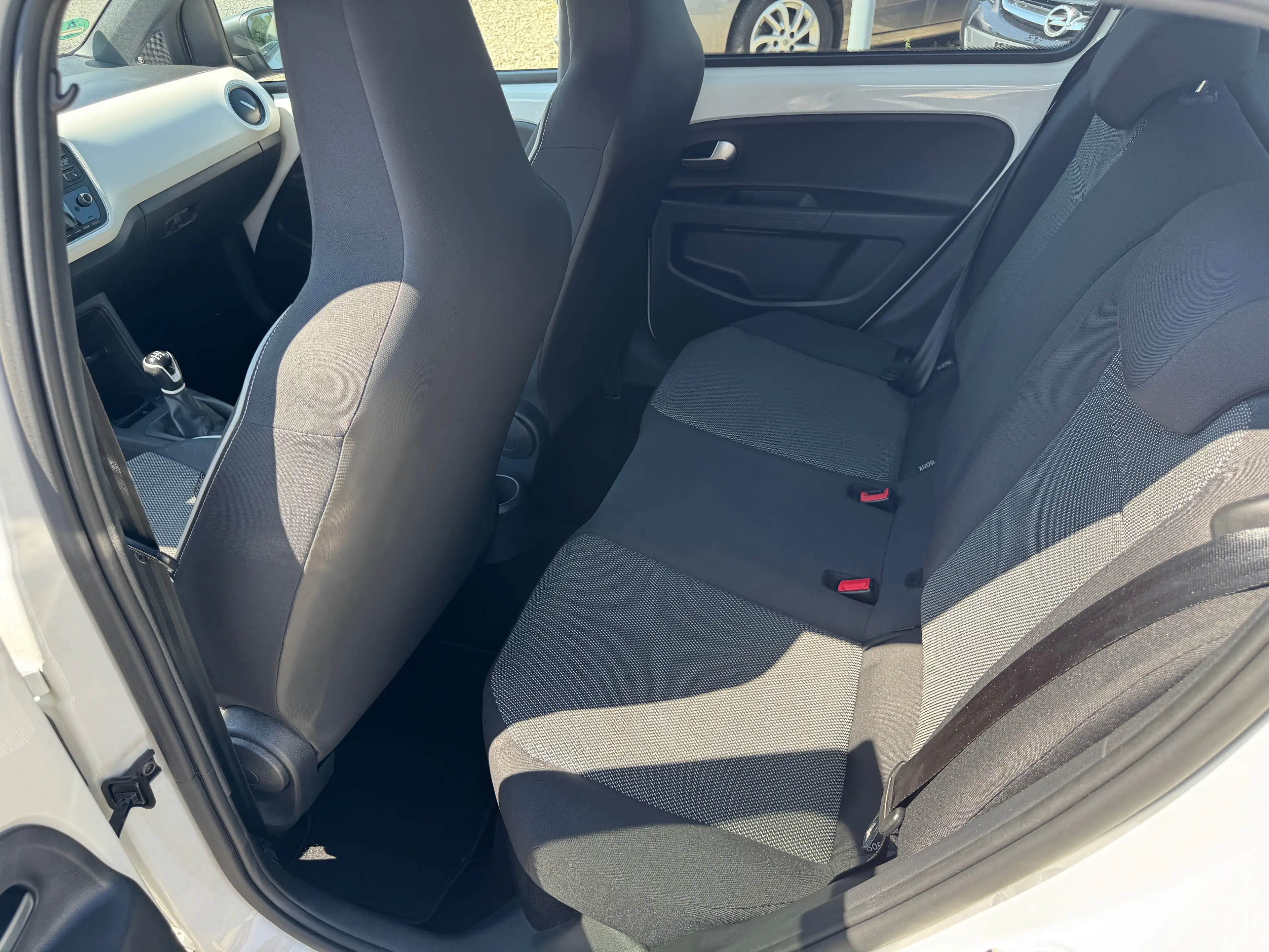 SEAT Mii 1.0 Chic — photo 7