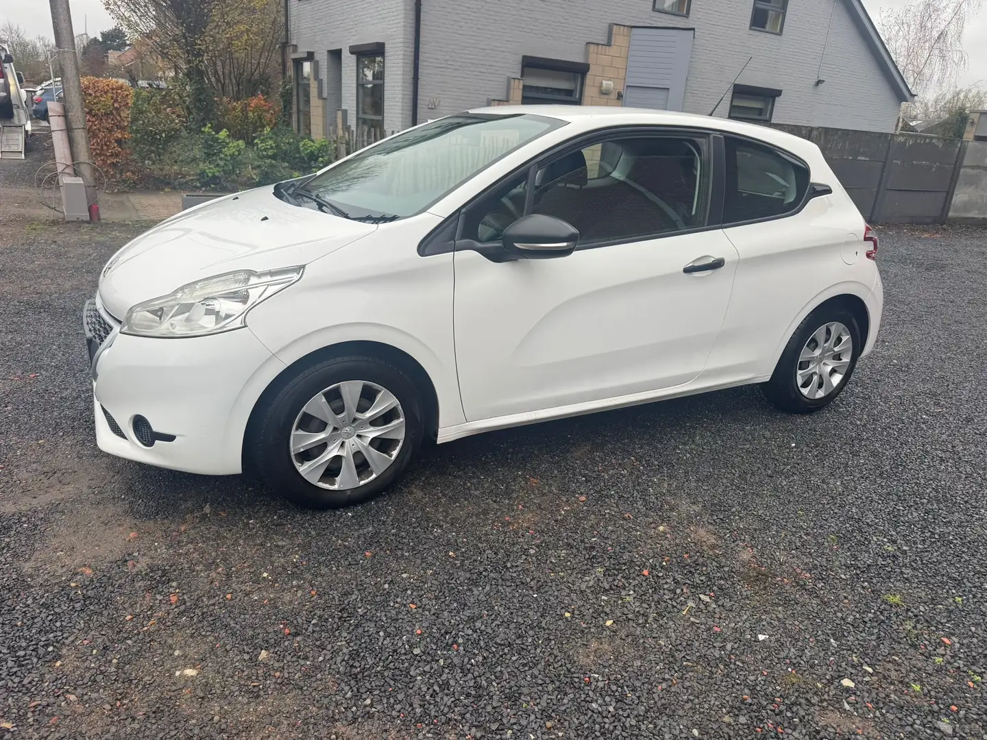 Peugeot 208 HDi,Lichte vracht/Utilitair,... Fehér - 2