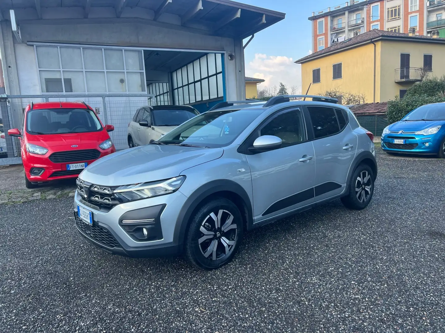 Dacia Sandero Stepway 1.0 TCe ECO-G Comfort*NEOPATENTATI Argento - 1