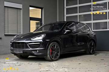 GTS 4.8 V8 EXP € 28.080,-