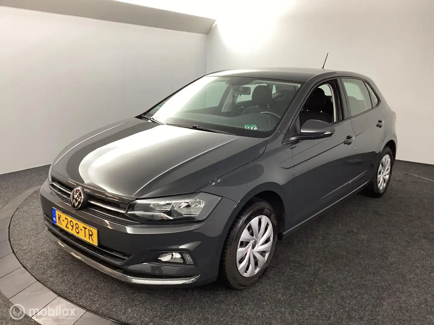 Volkswagen Polo 1.0 TSI Comfortline ACC Clima PDC CarPlay Grijs - 2