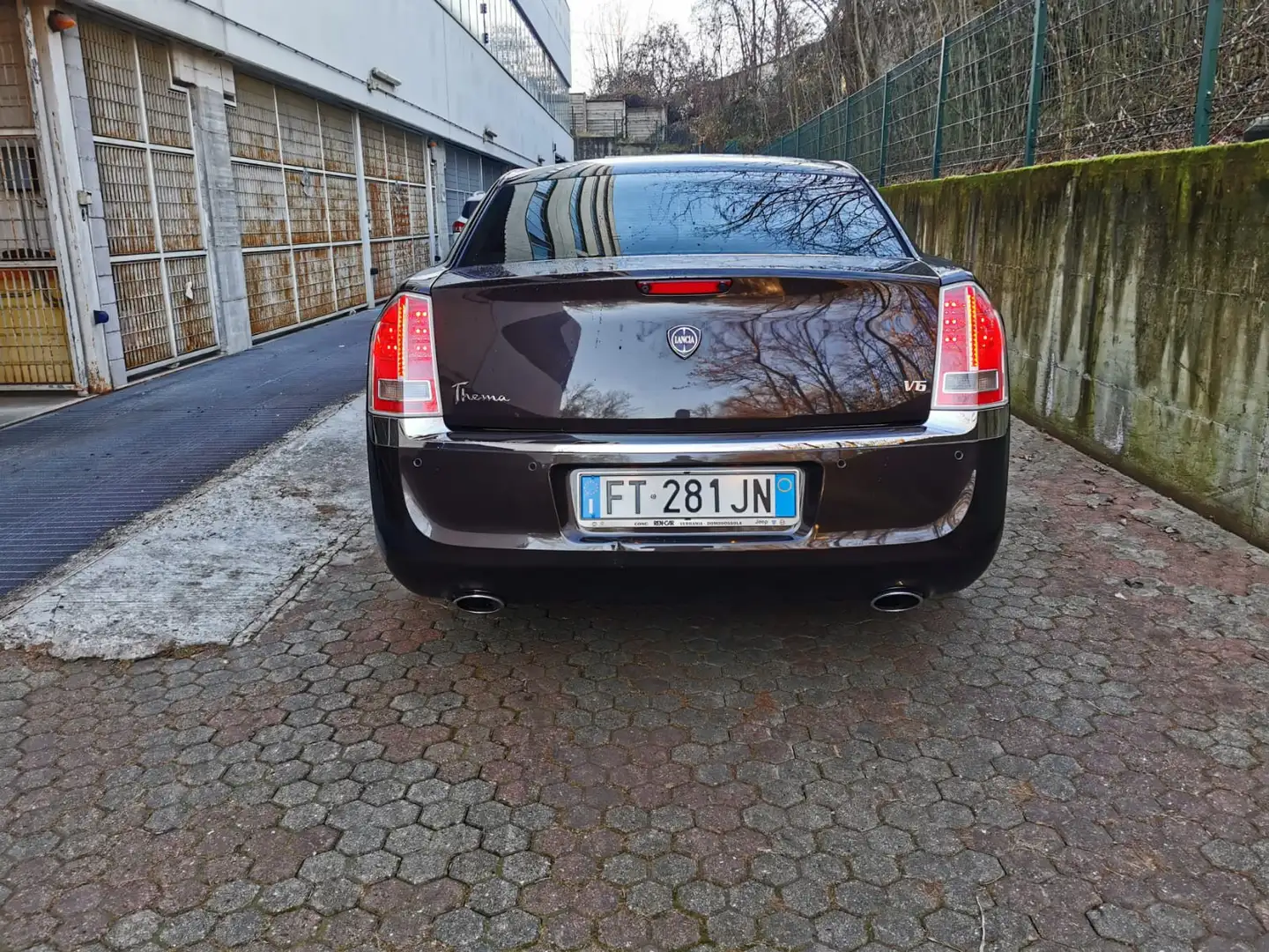 Lancia Thema 3.0 V6 mjt II Executive 239cv auto - 2