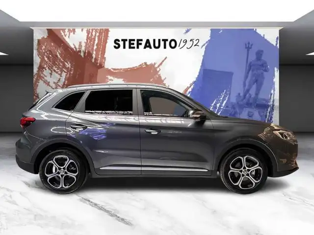 MG ZS view 2
