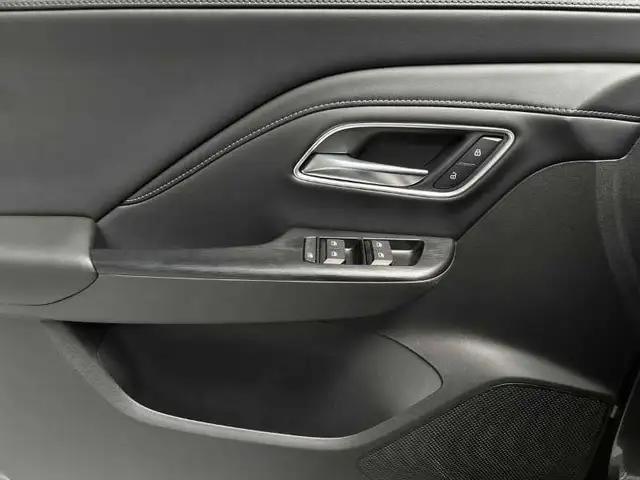 MG ZS view 10