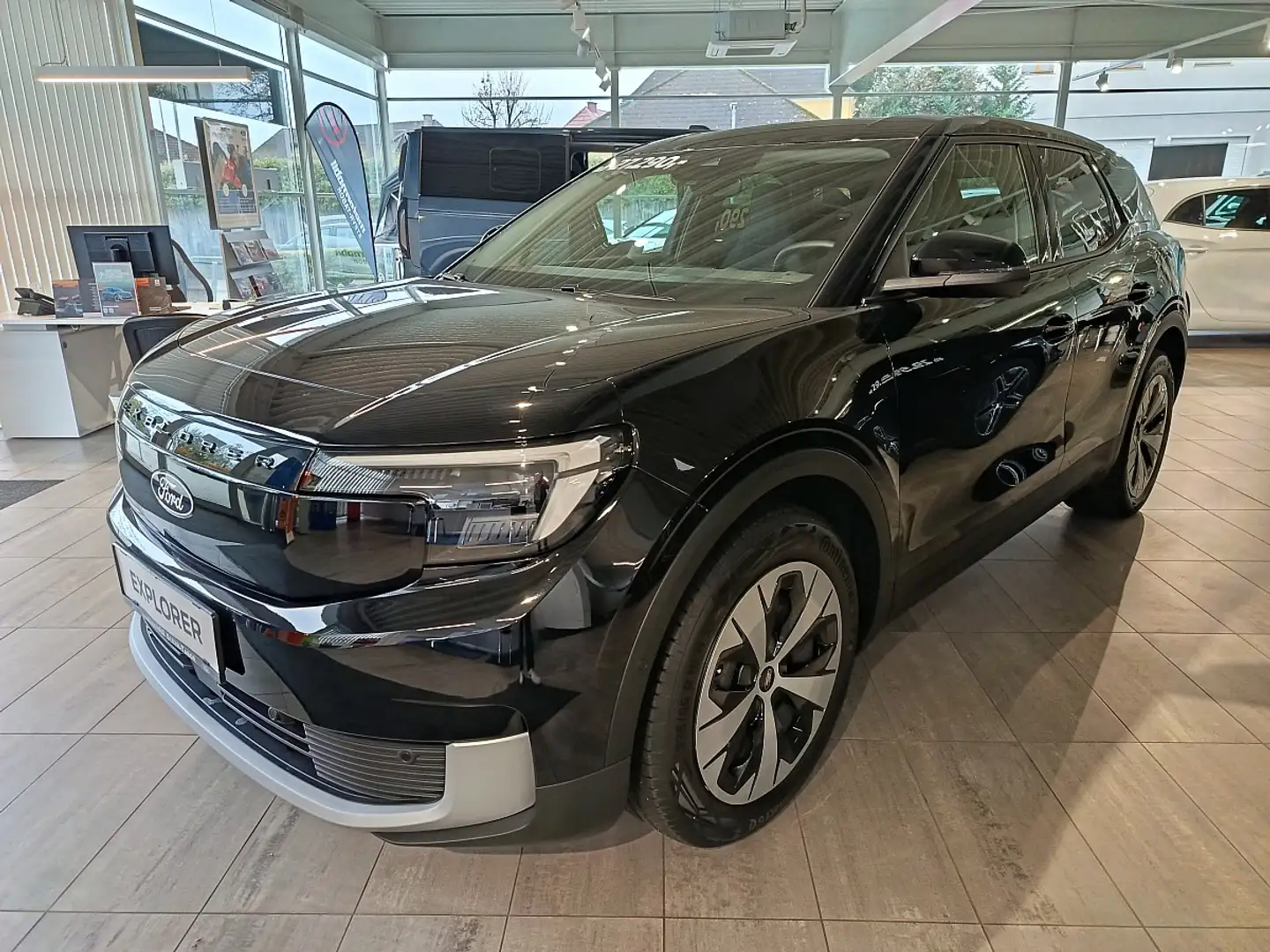Ford Explorer Elektro 52kWh Style Noir - 1