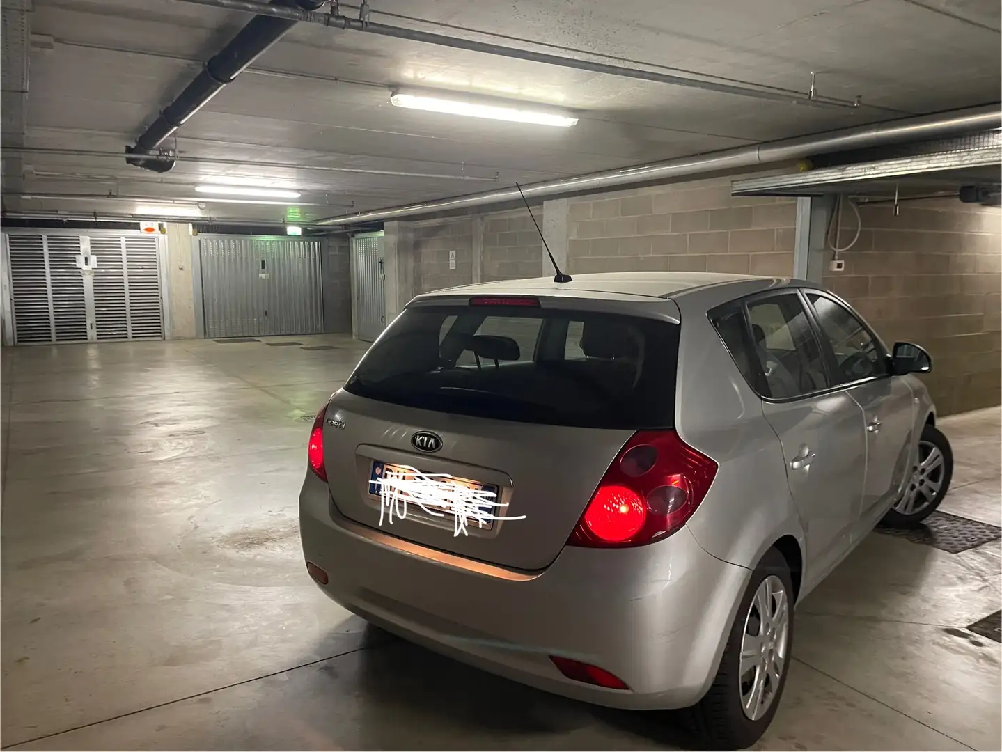Kia Ceed / cee'd ceed I 2007 5p 1.4 EX Grigio - 1