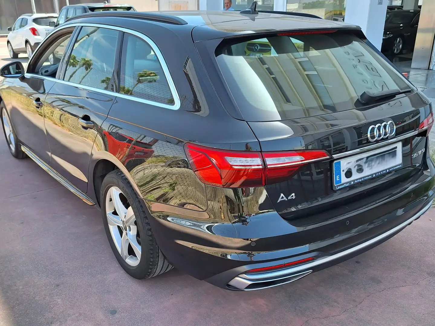 Audi A4 Advanced A4 Avant 35 TFSI Advanced S tronic 110kW Negro - 2