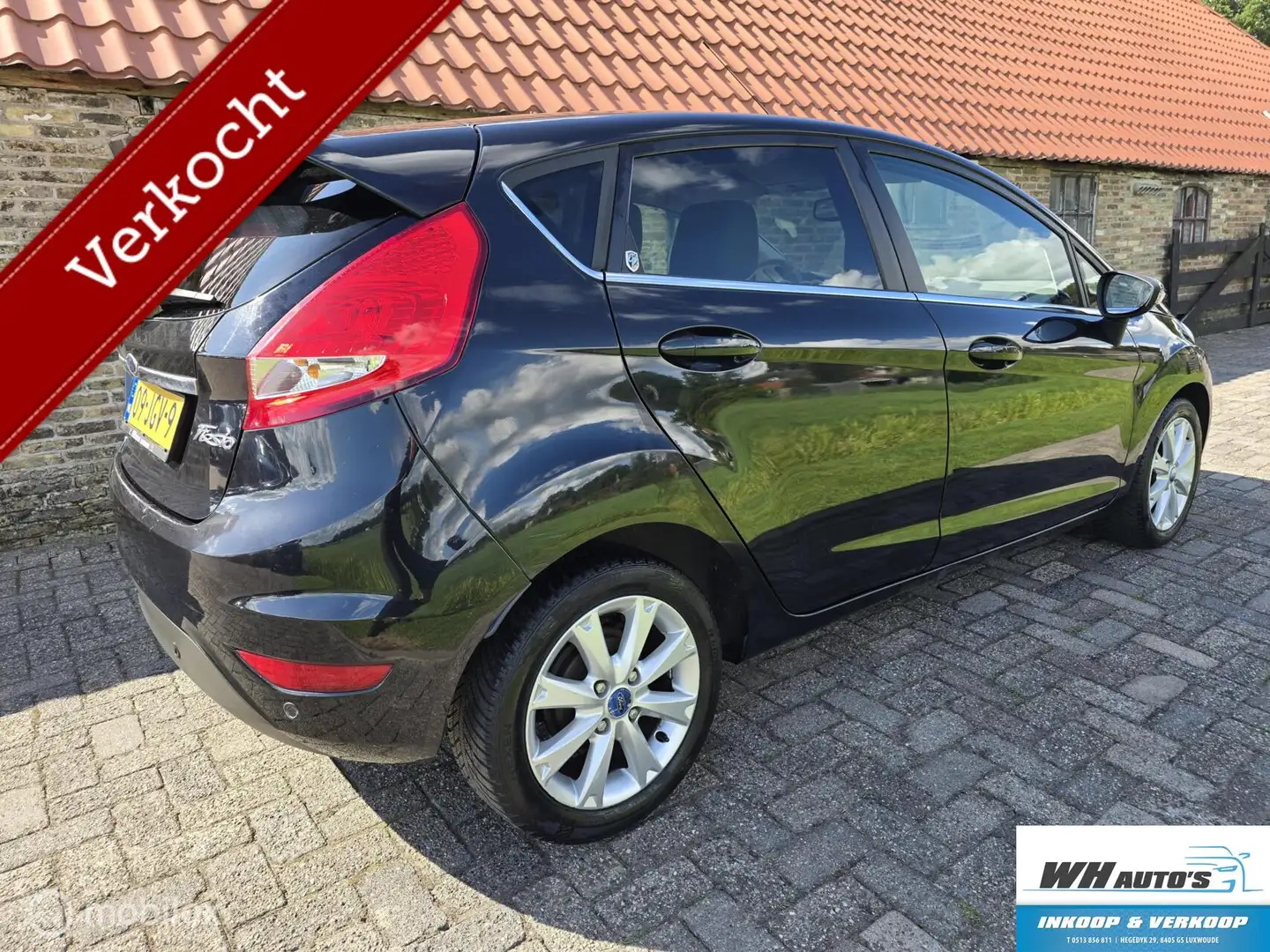 Ford Fiesta 1.6 Ghia 120pk | Leer Zwart - 2