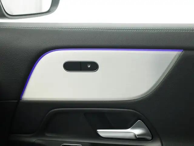 Mercedes-Benz Gla view 14