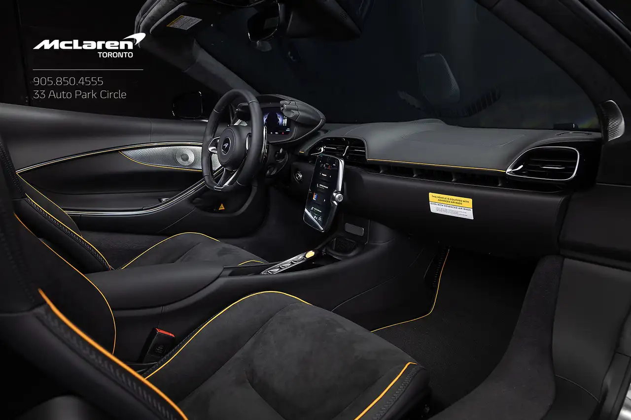 McLaren Artura снимка McLaren Artura