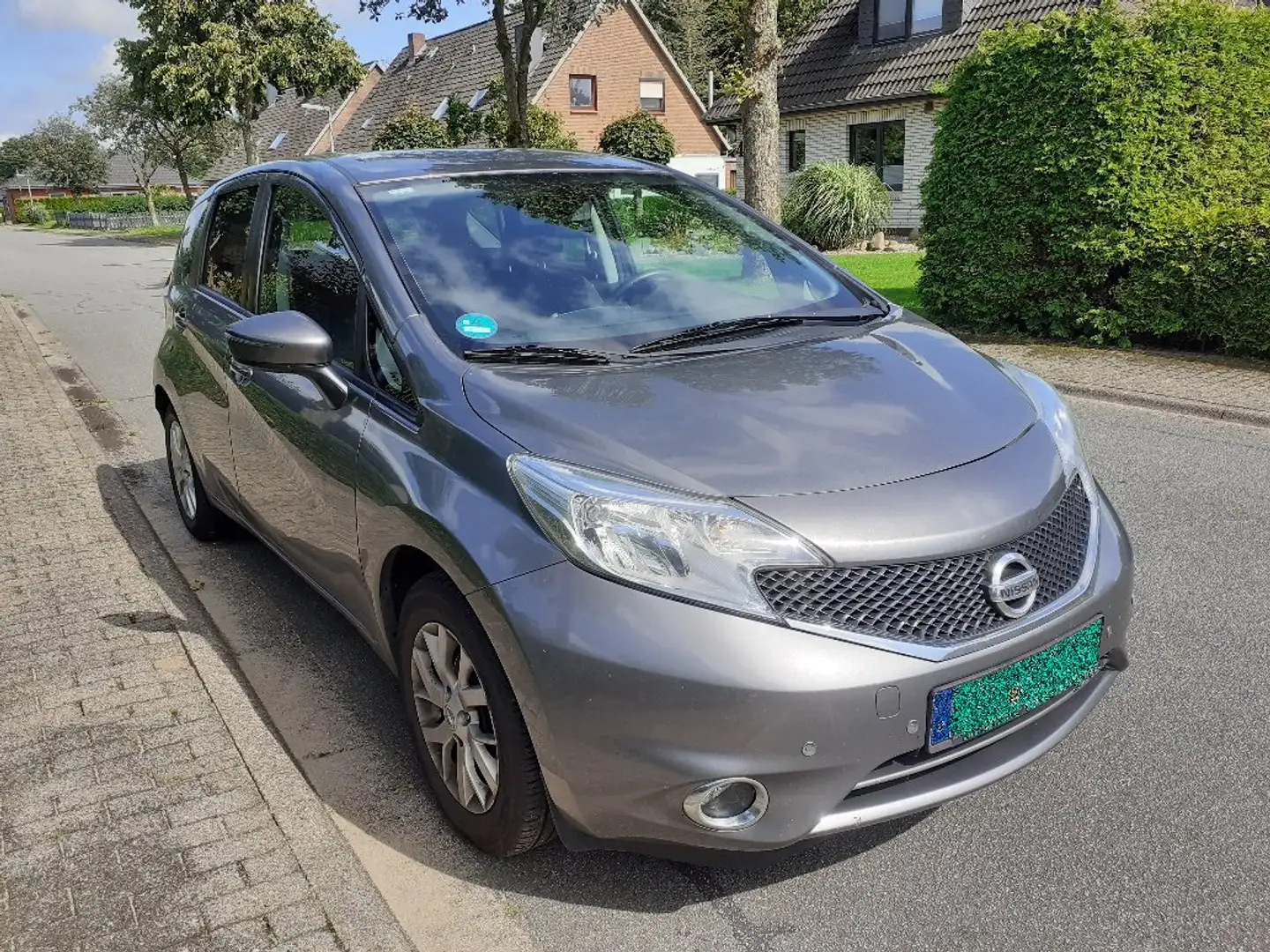 Nissan Note Note 1.2 acenta+ Grau - 2