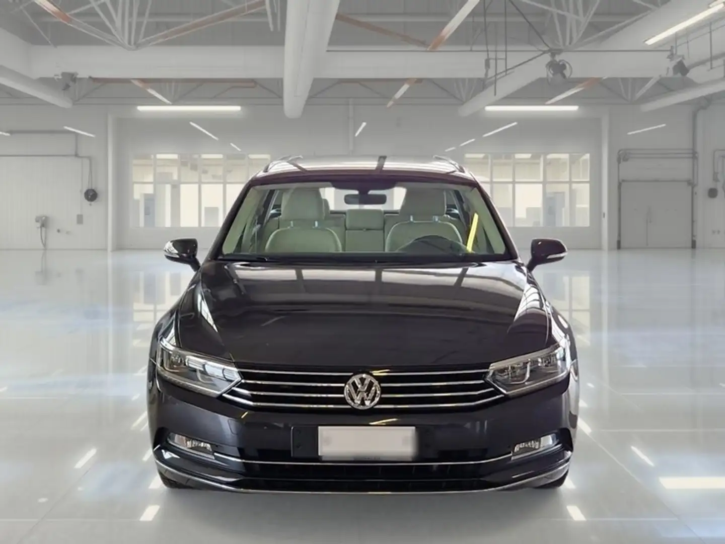Volkswagen Passat Variant 2.0 TDI 110kW Executive BMT DSG - 2