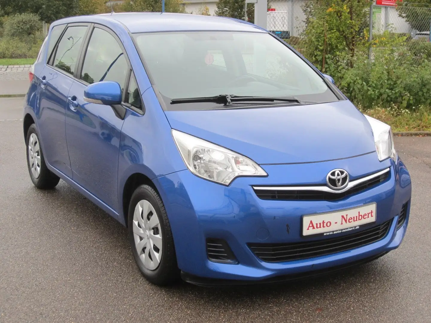 Toyota Verso-S Life *Automatik*NAVI*PDC*Kamera* Blauw - 2