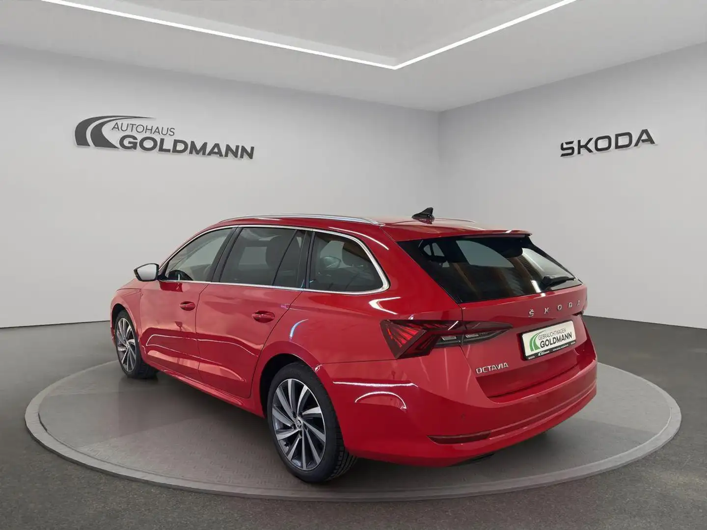 Skoda Octavia Combi Style 1,5 TGI 96kW DSG G-TEC Rot - 2