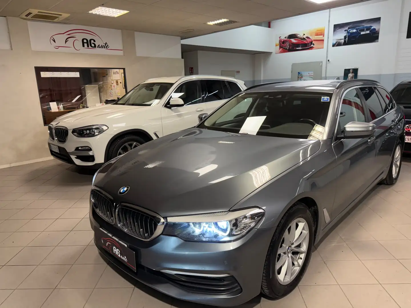 BMW 520 518d Touring Business automat. Gri - 1