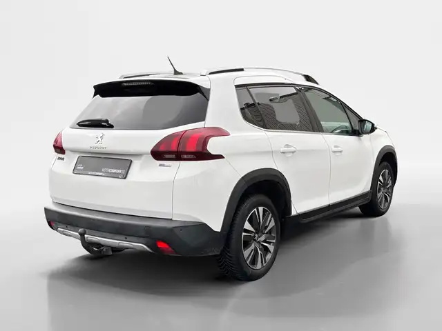 Peugeot 2008 view 5