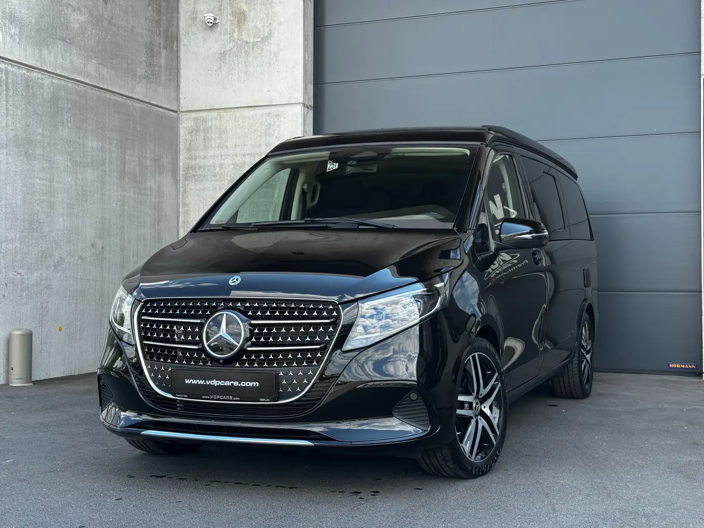 Mercedes-Benz Marco Polo V220d AIRMATIC DISTRONIC 360 MULTIBEAM MBUX TREKHK Чорний - 2