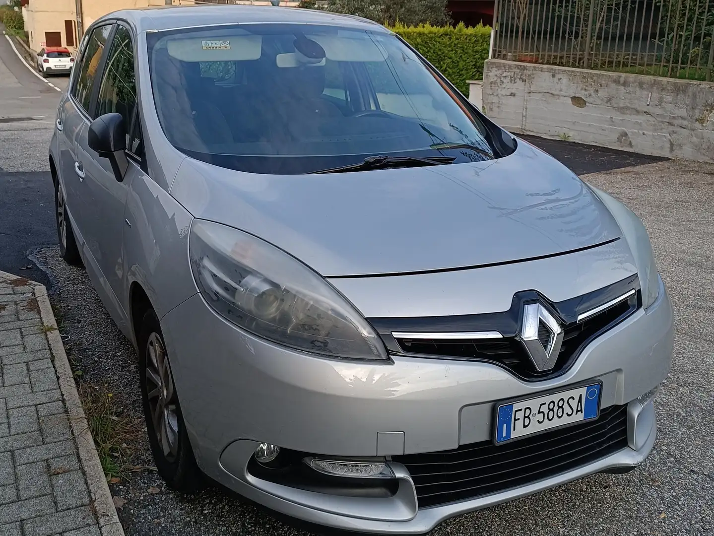Renault Scenic Scenic III X-Mod 1.5 dci Limited 110cv edc Argento - 1
