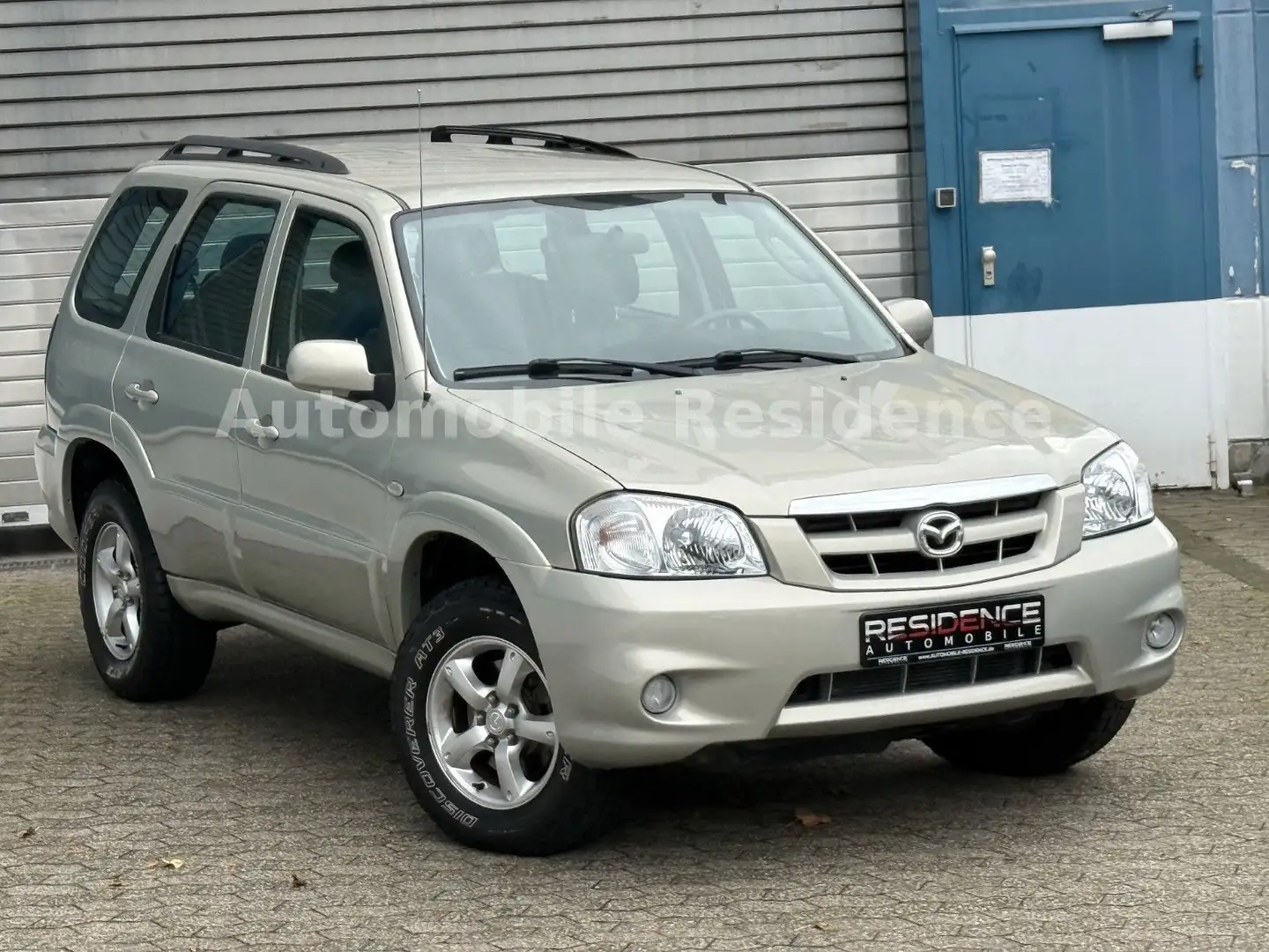 Mazda Tribute 3.0 V6 Exclusive Adventure 4X4*VOLL*1HD Gold - 2