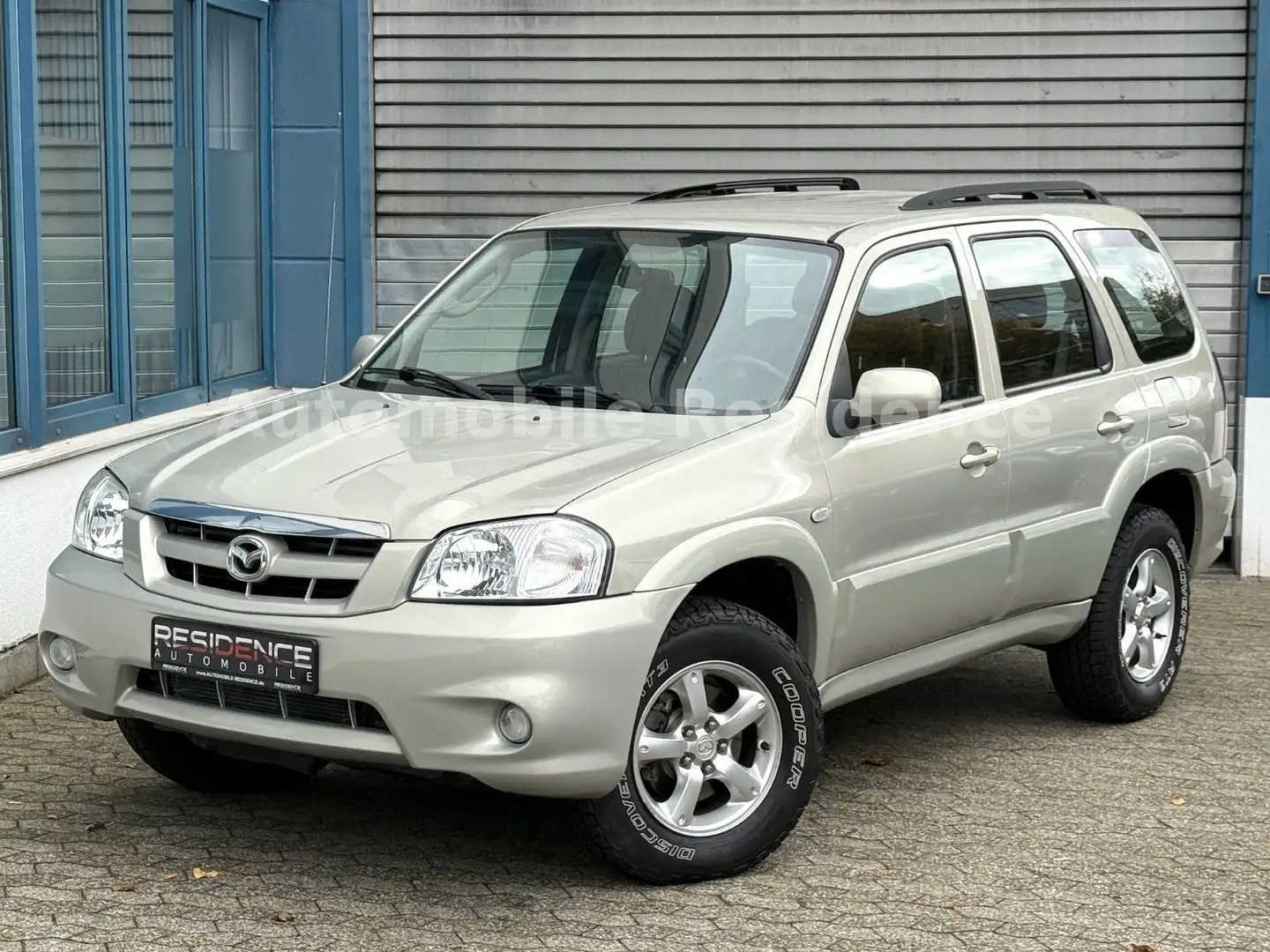 Mazda Tribute 3.0 V6 Exclusive Adventure 4X4*VOLL*1HD Gold - 1