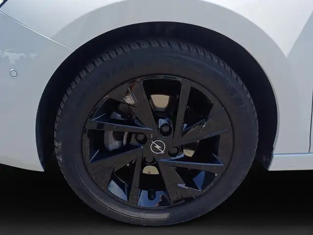 Opel Corsa view 8