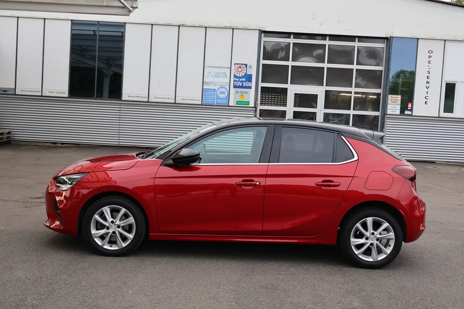 Opel Corsa 1.2 Turbo Elegance+Navi+Sitzheiz+ Rouge - 2